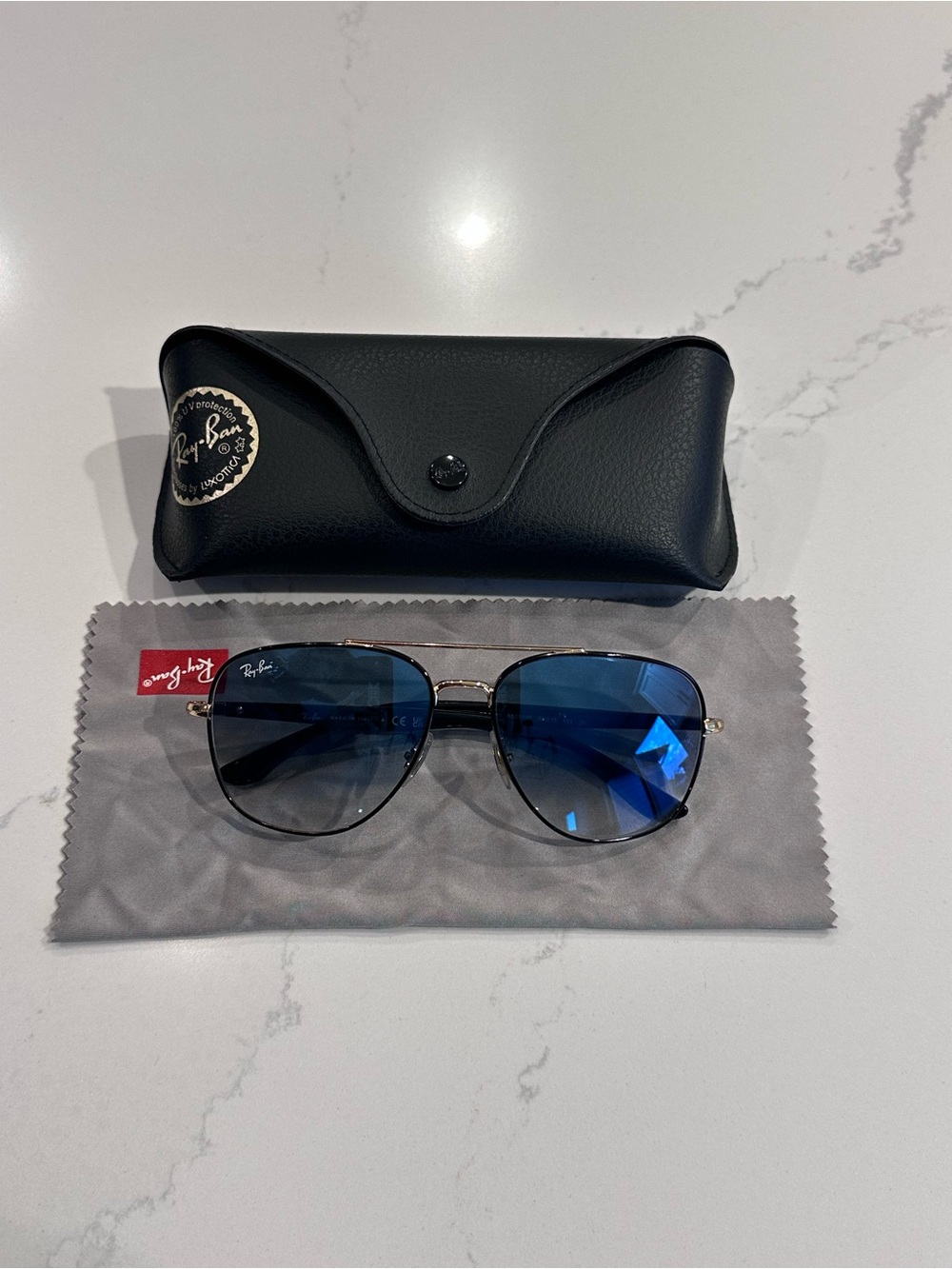 Ray-Ban Aviator Sunglasses